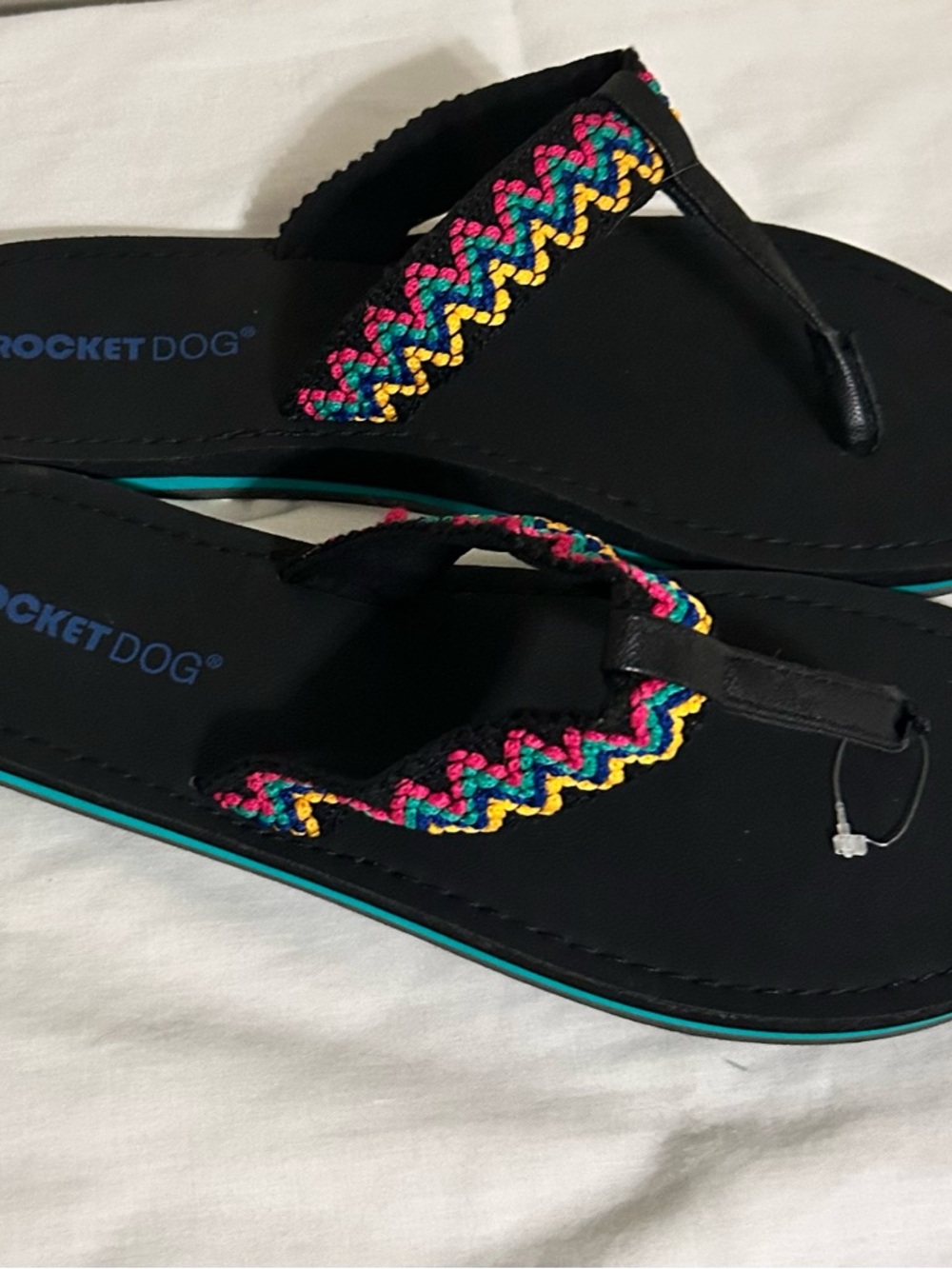 Rocket Dog Playa With Multi-Colored Woven Textured Straps  Flip Flops/9 NWOT